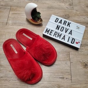 💜 Victoria Secrets Slippers